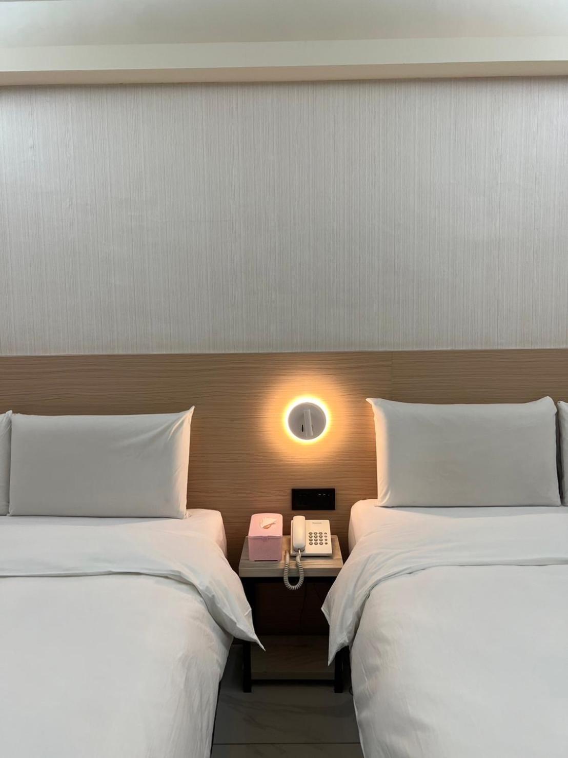 Ya Dou Hotel Taipei Esterno foto